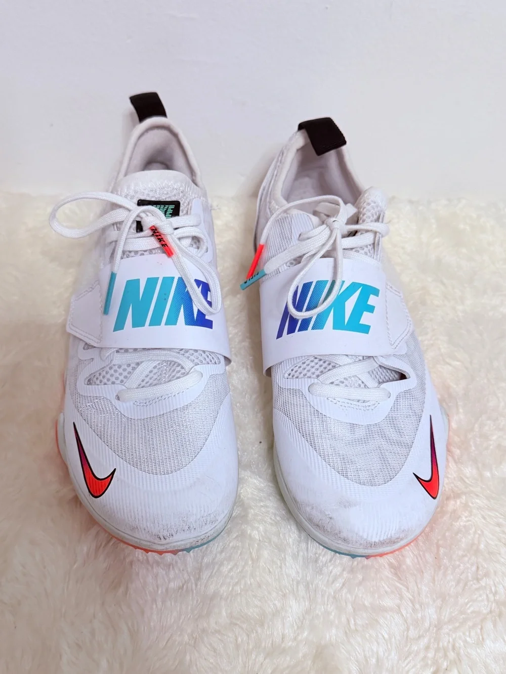 Nike Kids White Track & Field Training Shoes Size 4.5 Youth